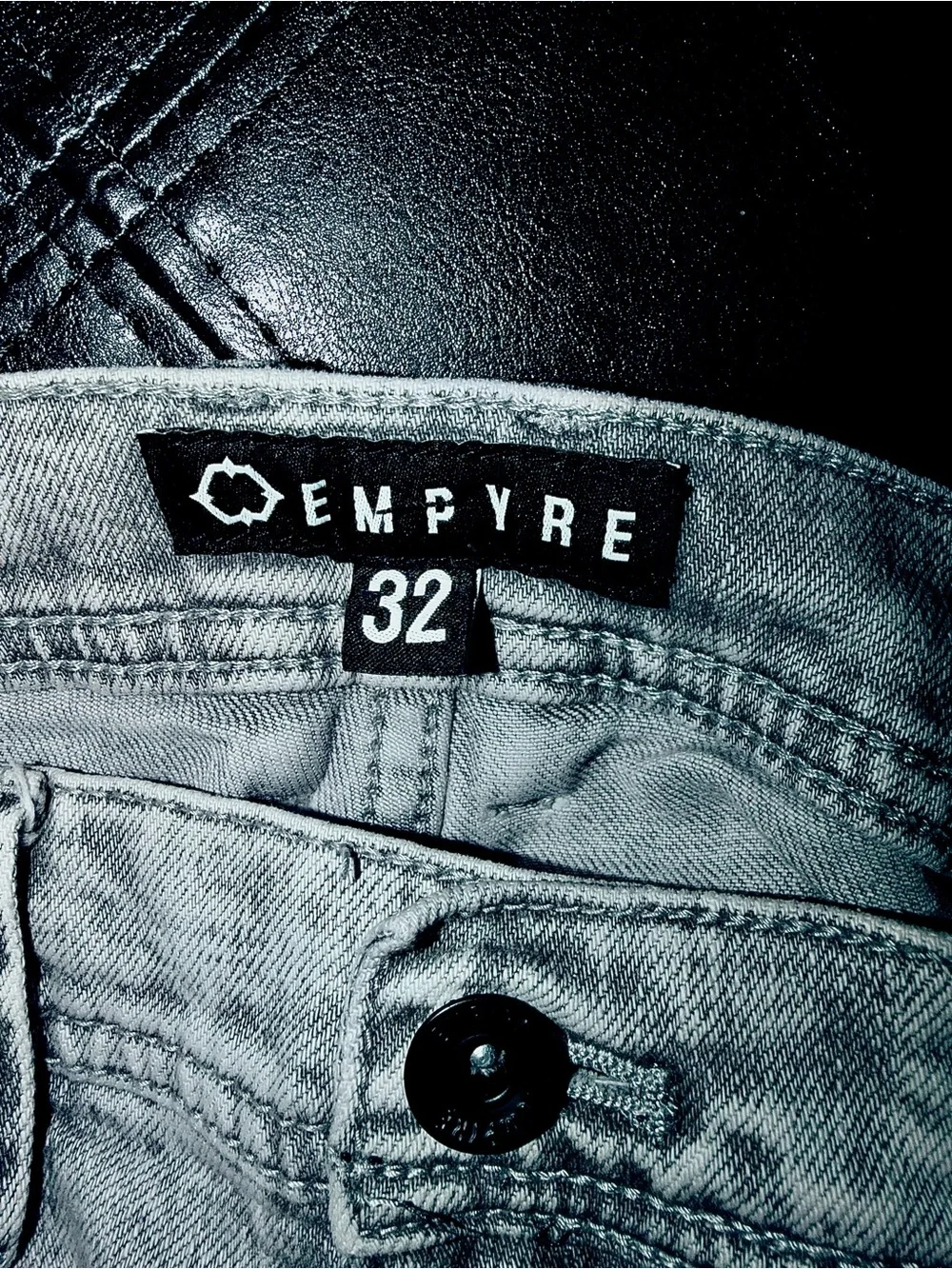Empyre Slim Ripped Light Wash Men's Jeans